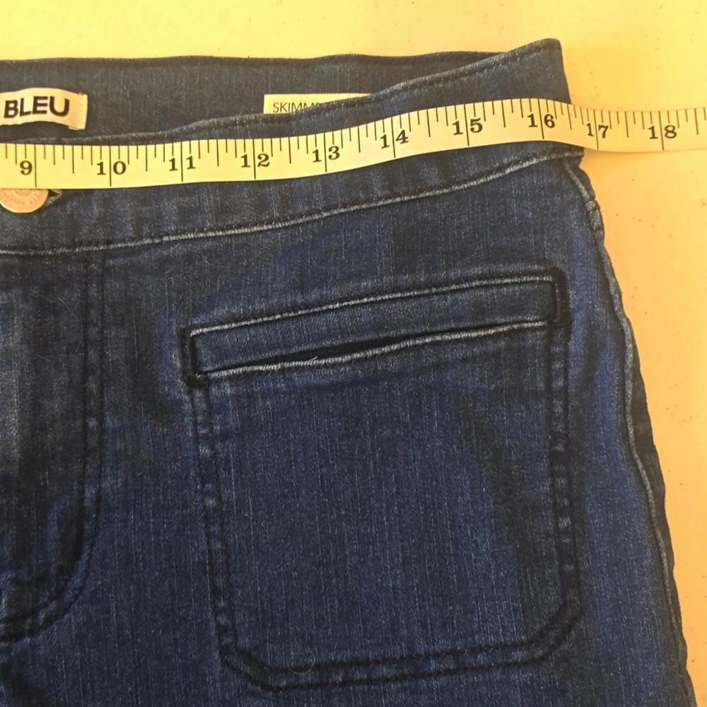 CODE BLEU Women's Denim Capri Pants - Classic Blue - Picture 10 of 11